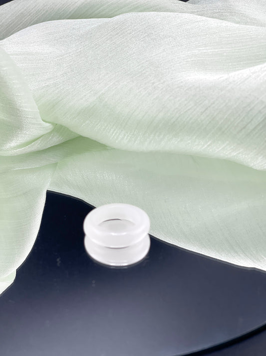 Icy White@ Small Band Ring 5mm