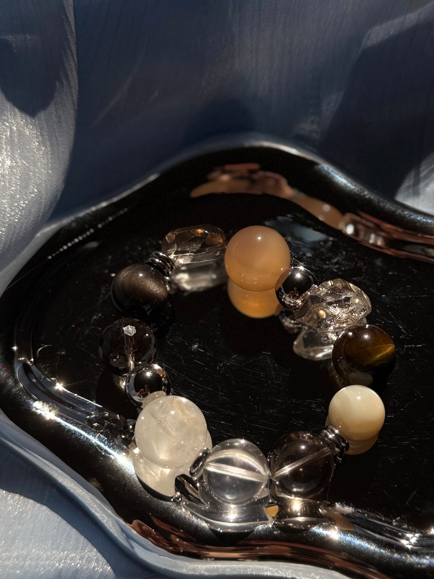 Serin | Minimalist Multi-Stone "Aura" Bracelet